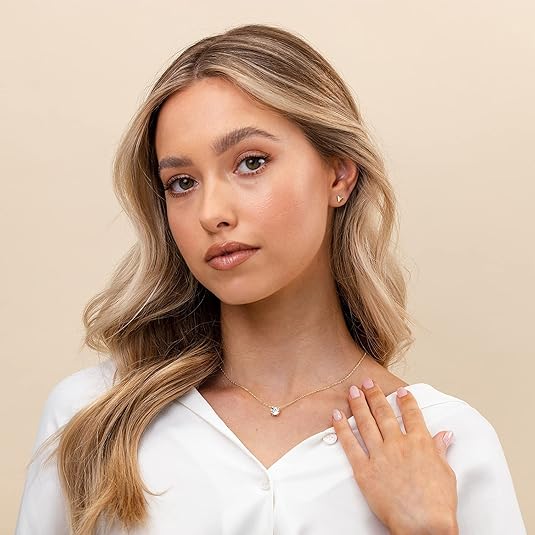 Aureza 14K Gold Plated Crystal Necklace – 1.5 Carat Solitaire Choker for Women