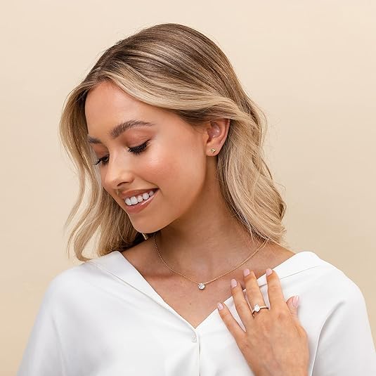 Aureza 14K Gold Plated Crystal Necklace – 1.5 Carat Solitaire Choker for Women